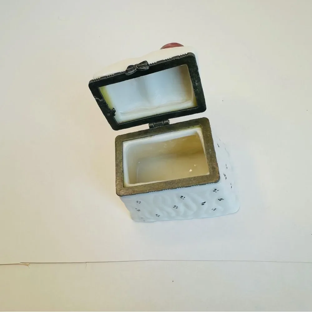 Violin Sheet‎ Music Trinket Box